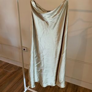 Zara satin midi skirt, L